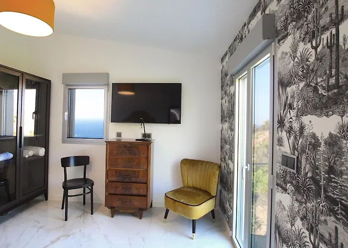 Minera Hotel Monticello